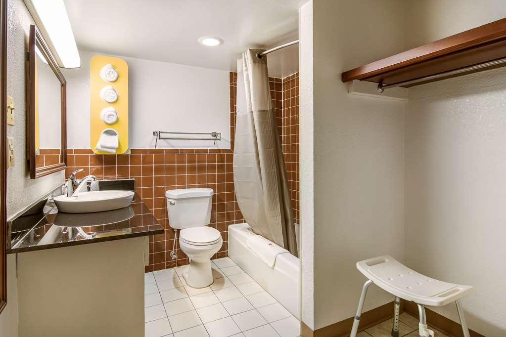Motel 6-New Stanton, Pa Phòng bức ảnh