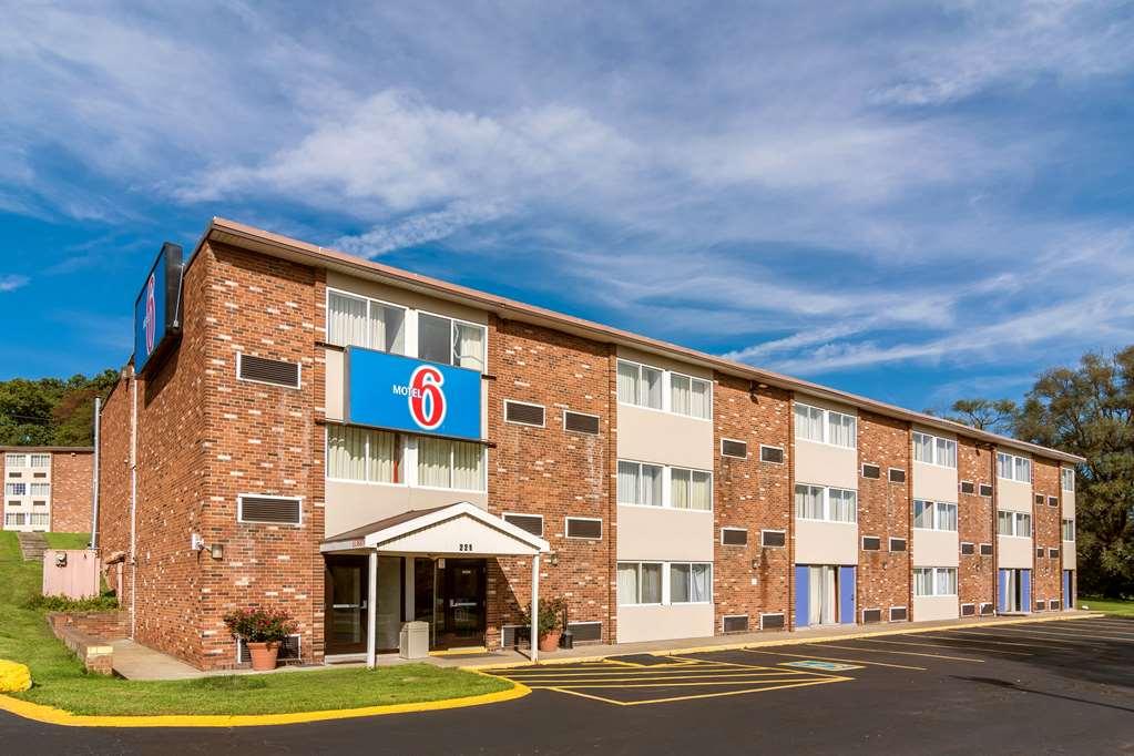 Motel 6-New Stanton, Pa Ngoại thất bức ảnh