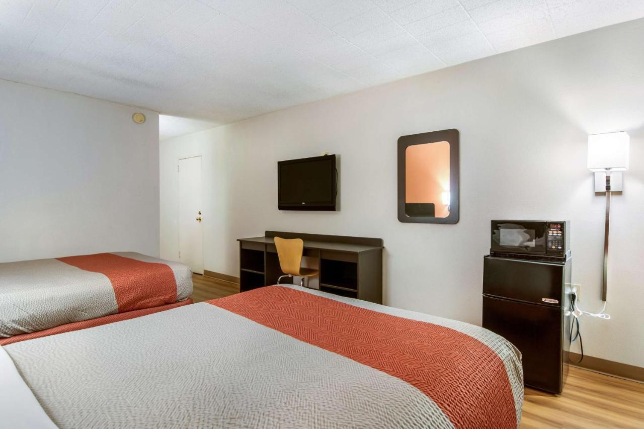 Motel 6-New Stanton, Pa Ngoại thất bức ảnh