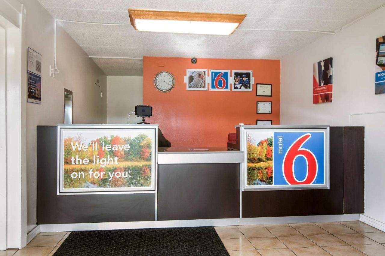 Motel 6-New Stanton, Pa Ngoại thất bức ảnh